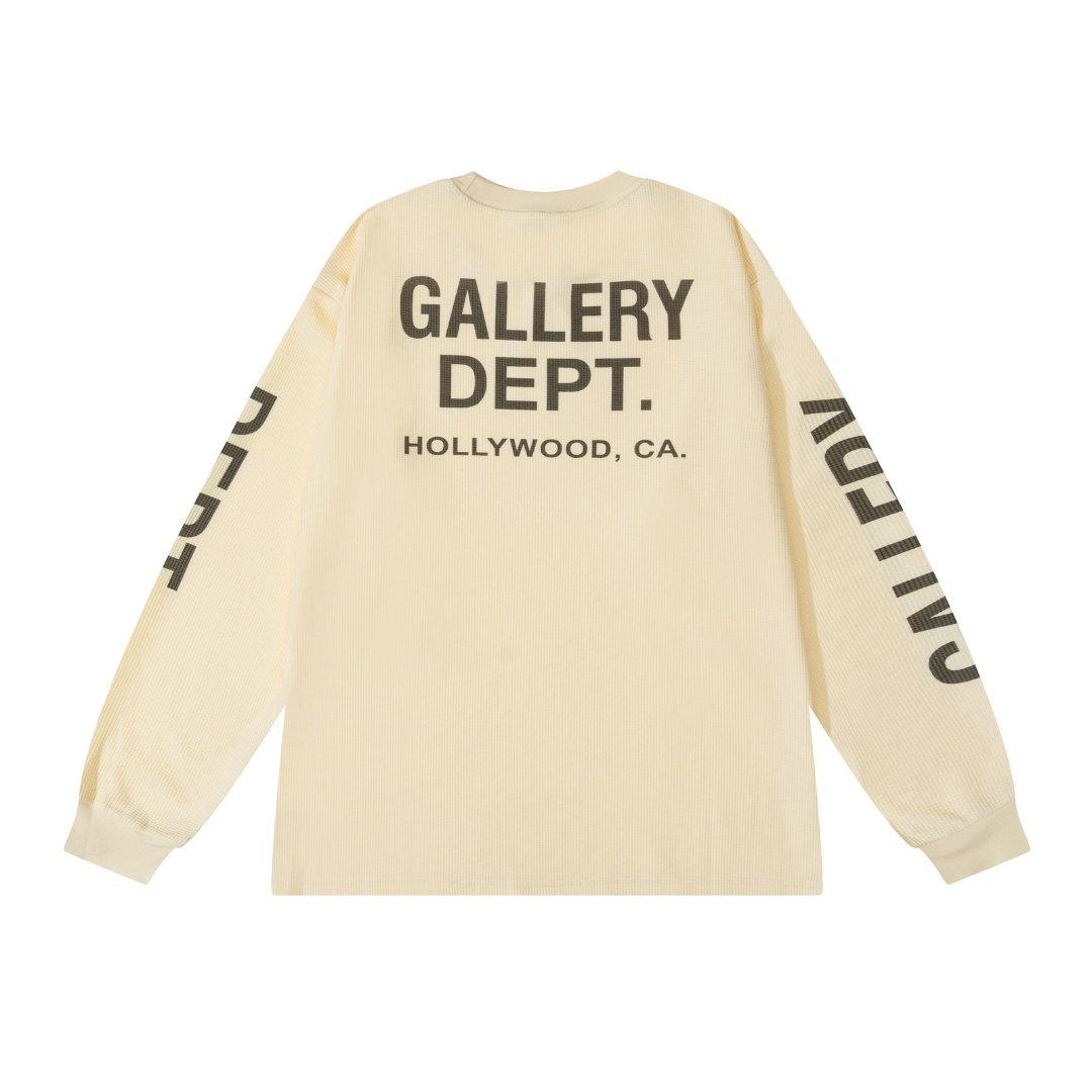 Sudadera con capucha clásica de estudio