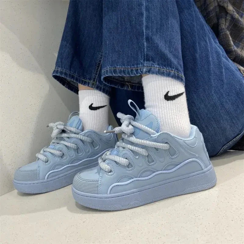 Skydweller sneakers